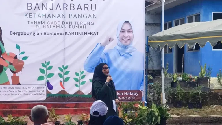 Perkuat Ketahanan Pangan dan Tekan Inflasi, Pemkot Banjarbaru Bagikan 5.000 Bibit Hortikultura