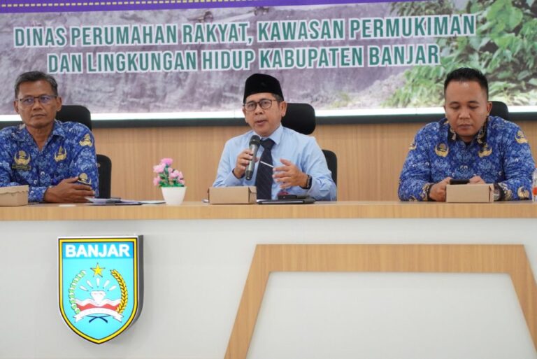 DPRKPLH Banjar Perketat Izin Lingkungan 51 Perusahaan MBLB