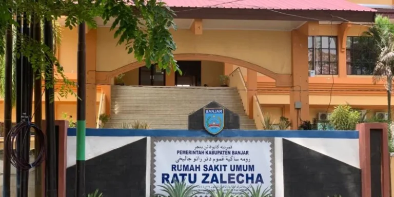 Satu Dokter Haji, Poli Bedah RSUD Ratu Zalecha Martapura Berhenti Satu Dokter Haji, Poli Bedah RSUD Ratu Zalecha Martapura Berhenti