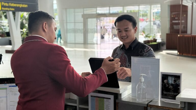 Barang Tertinggal di Bandara Syamsudin Noor? Lapor via Aplikasi LOFIA