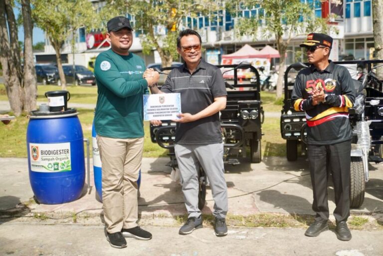 Pemkab Banjar Terima Bantuan Biodigester dalam Peringatan HLH 2026