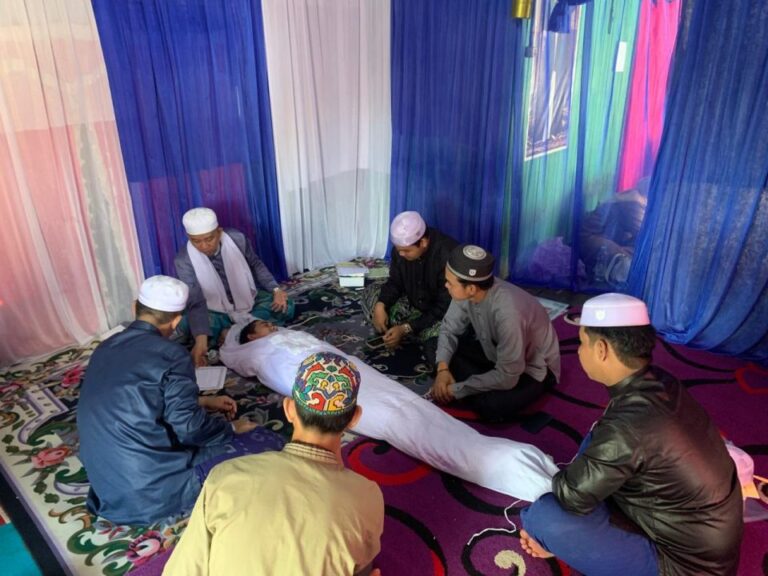 Disbudporapar Banjar Gelar Pelatihan Saran Dinda, Tutorial Mandikan Mayat Disbudporapar Banjar Gelar Pelatihan Saran Dinda, Tutorial Mandikan Mayat