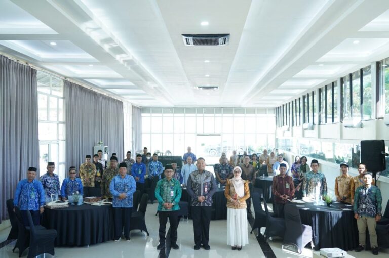 Pemkab Banjar dan Lembaga Agama Pacu Tertib Adminduk Pemkab Banjar dan Lembaga Agama Pacu Tertib Adminduk