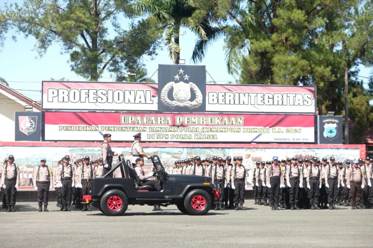 Perkuat Korps Brimob, Polda Kalsel Didik 700 Calon Tamtama dari Seluruh Indonesia Perkuat Korps Brimob, Polda Kalsel Didik 700 Calon Tamtama dari Seluruh Indonesia