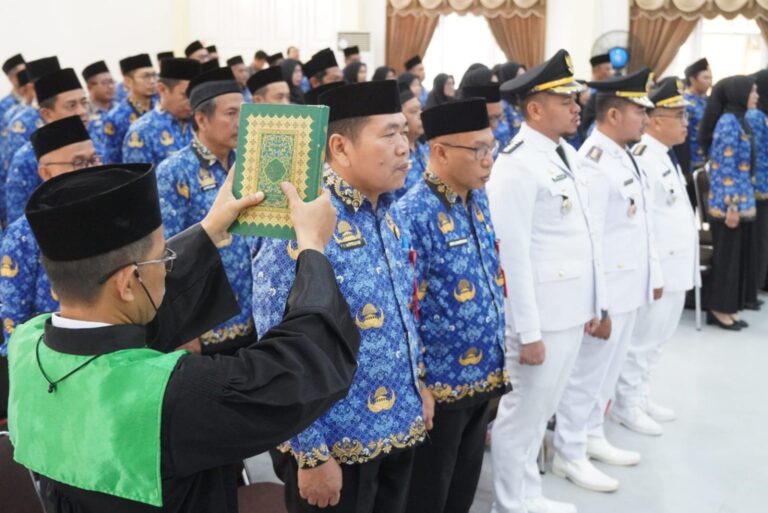 Pemdes Benua Anyar ST Ucapkan Selamat atas Pelantikan Camat Astambul
