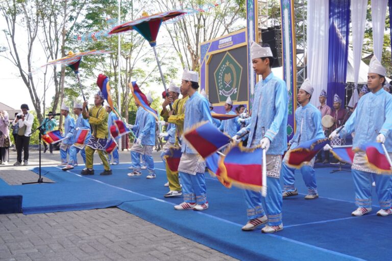 Bupati Saidi Mansyur Buka MTQ XLIX di Martapura Timur