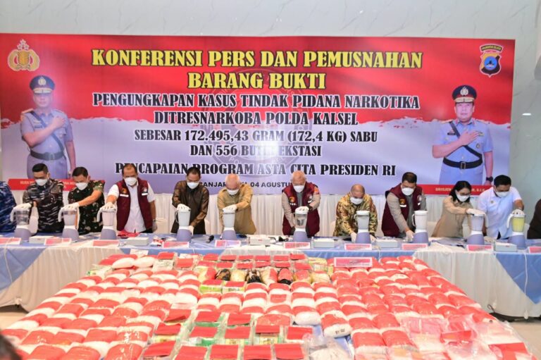 Polda Kalsel Musnahkan 172 Kg Sabu dan Ekstasi