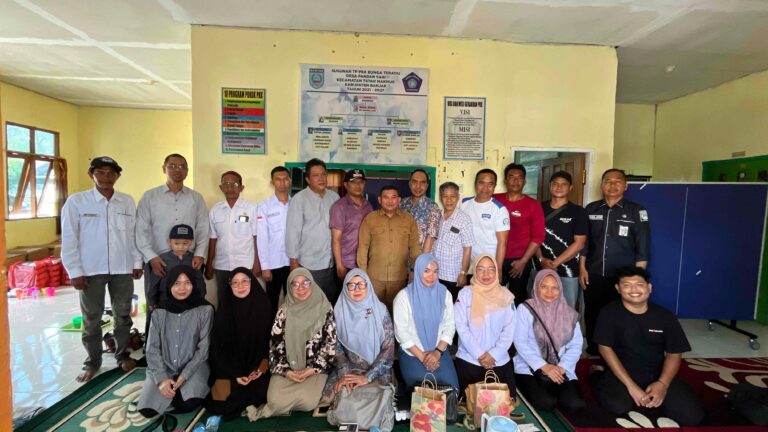 Mangrove Pandan Sari Jadi Habitat Kelulut, ULM Dorong Madu Lokal Jadi Penggerak Ekonomi