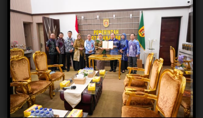 Pemkot Banjarbaru Gandeng PTAM Intan Banjar, Pajak hingga Penanganan Karhutla Jadi Fokus Sinergi Pemkot Banjarbaru Gandeng PTAM Intan Banjar, Pajak hingga Penanganan Karhutla Jadi Fokus Sinergi