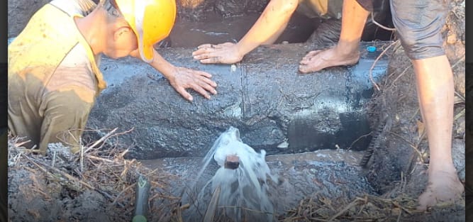 Karhutla Ancam Jaringan Pipa PTAM Intan Banjar, Puluhan Personel Siaga Karhutla Ancam Jaringan Pipa PTAM Intan Banjar, Puluhan Personel Disiagakan