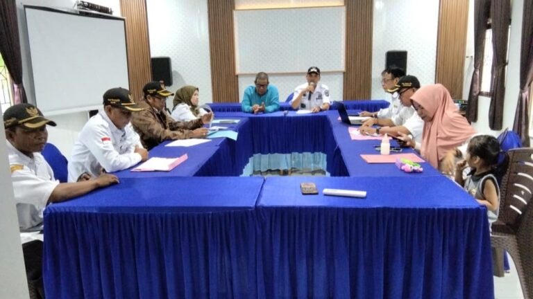 Pemdes Pemangkih Darat Rutin Gelar Rapat Internal, Perkuat Kinerja dan Disiplin Aparat Desa