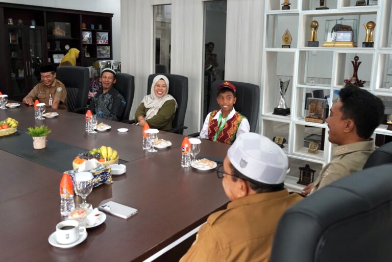 Siswa SDN Cindai Alus 2 Martapura Raih Perak O2SN Nasional, Bupati Banjar Beri Bonus Apresiasi Siswa SDN Cindai Alus 2 Martapura Raih Perak O2SN Nasional, Bupati Banjar Beri Bonus Apresiasi