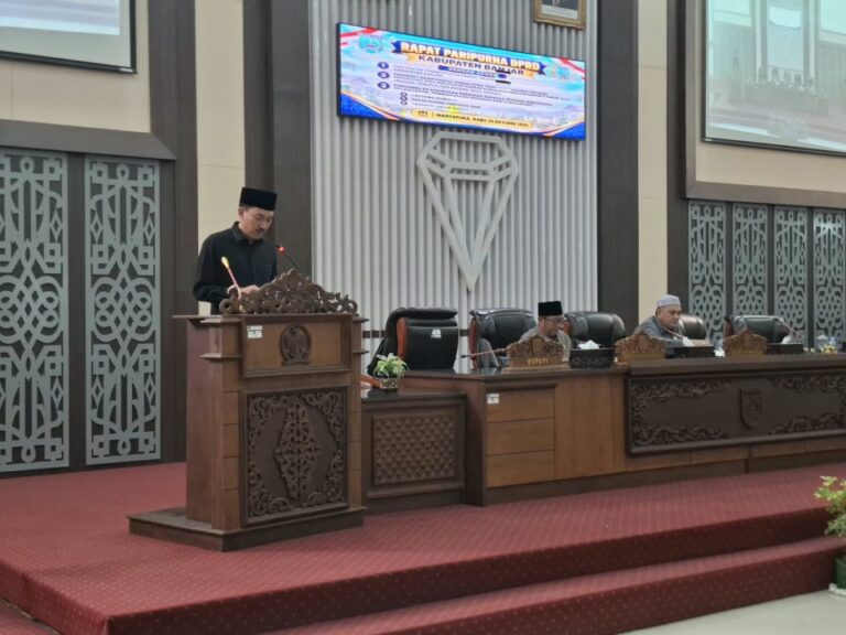 Bupati Banjar Setuju Terhadap Raperda Pemberdayaan Koperasi dan Usaha Mikro Bupati Banjar Setuju Terhadap Raperda Pemberdayaan Koperasi dan Usaha Mikro